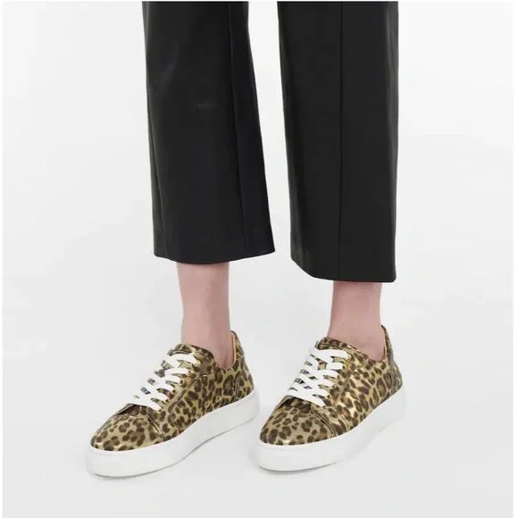 SOLD Christian Louboutin Vieirissima Leopard Printed Leather Sneakers - Picture 2 of 14